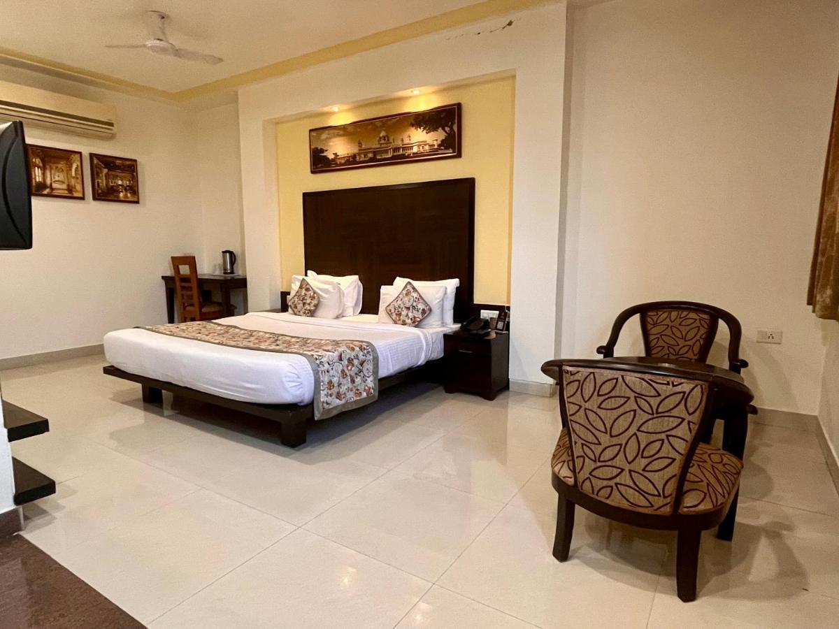 Ratnawali - A Vegetarian Heritage Hotel 斋浦尔 外观 照片