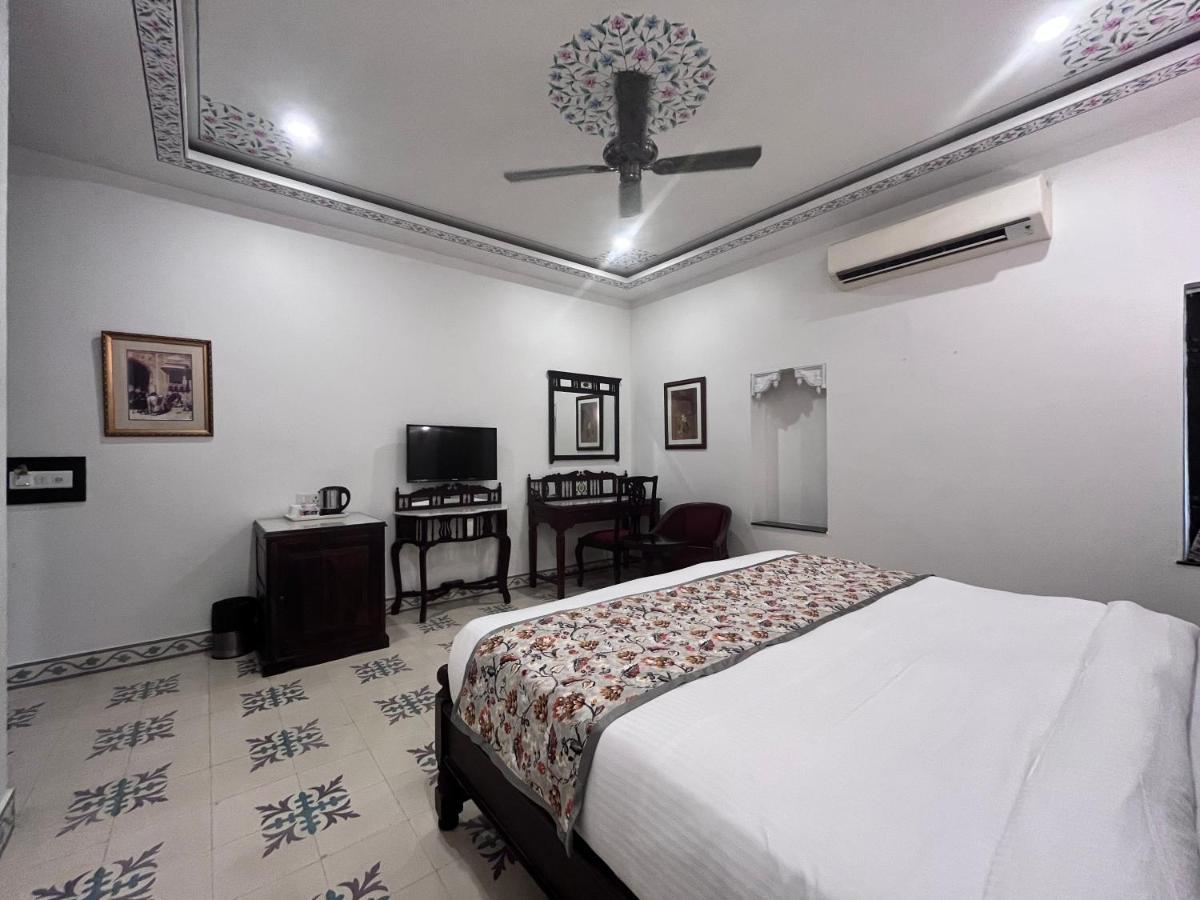 Ratnawali - A Vegetarian Heritage Hotel 斋浦尔 外观 照片