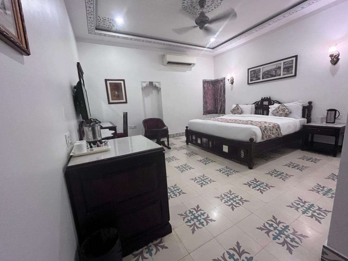 Ratnawali - A Vegetarian Heritage Hotel 斋浦尔 外观 照片