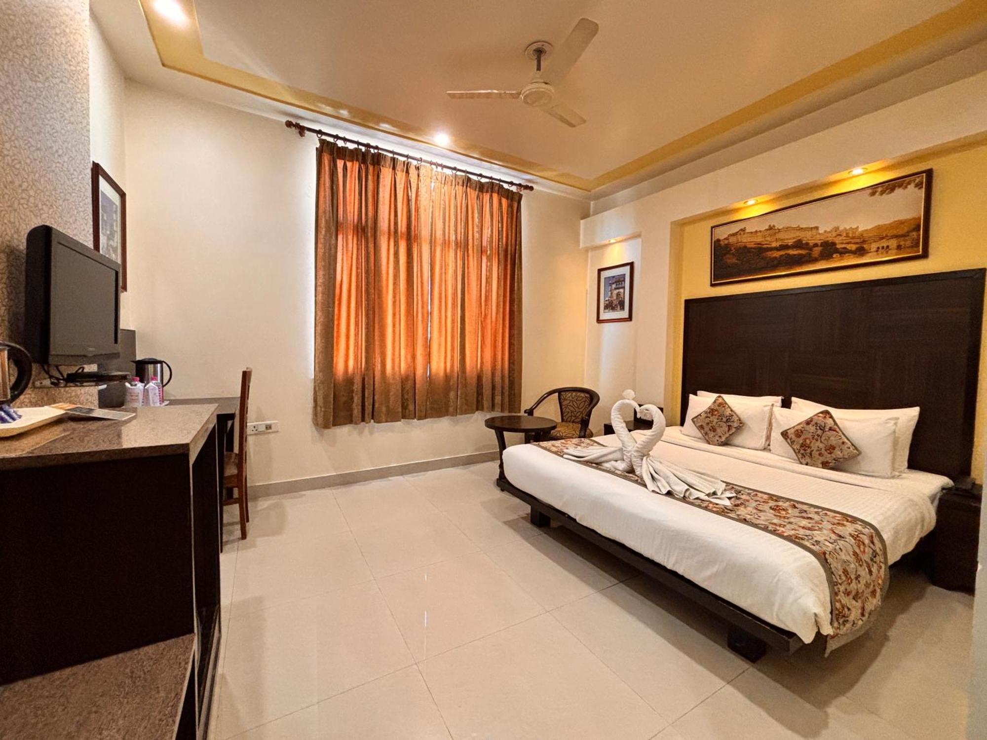 Ratnawali - A Vegetarian Heritage Hotel 斋浦尔 外观 照片