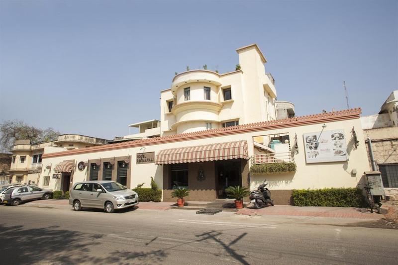 Ratnawali - A Vegetarian Heritage Hotel 斋浦尔 外观 照片