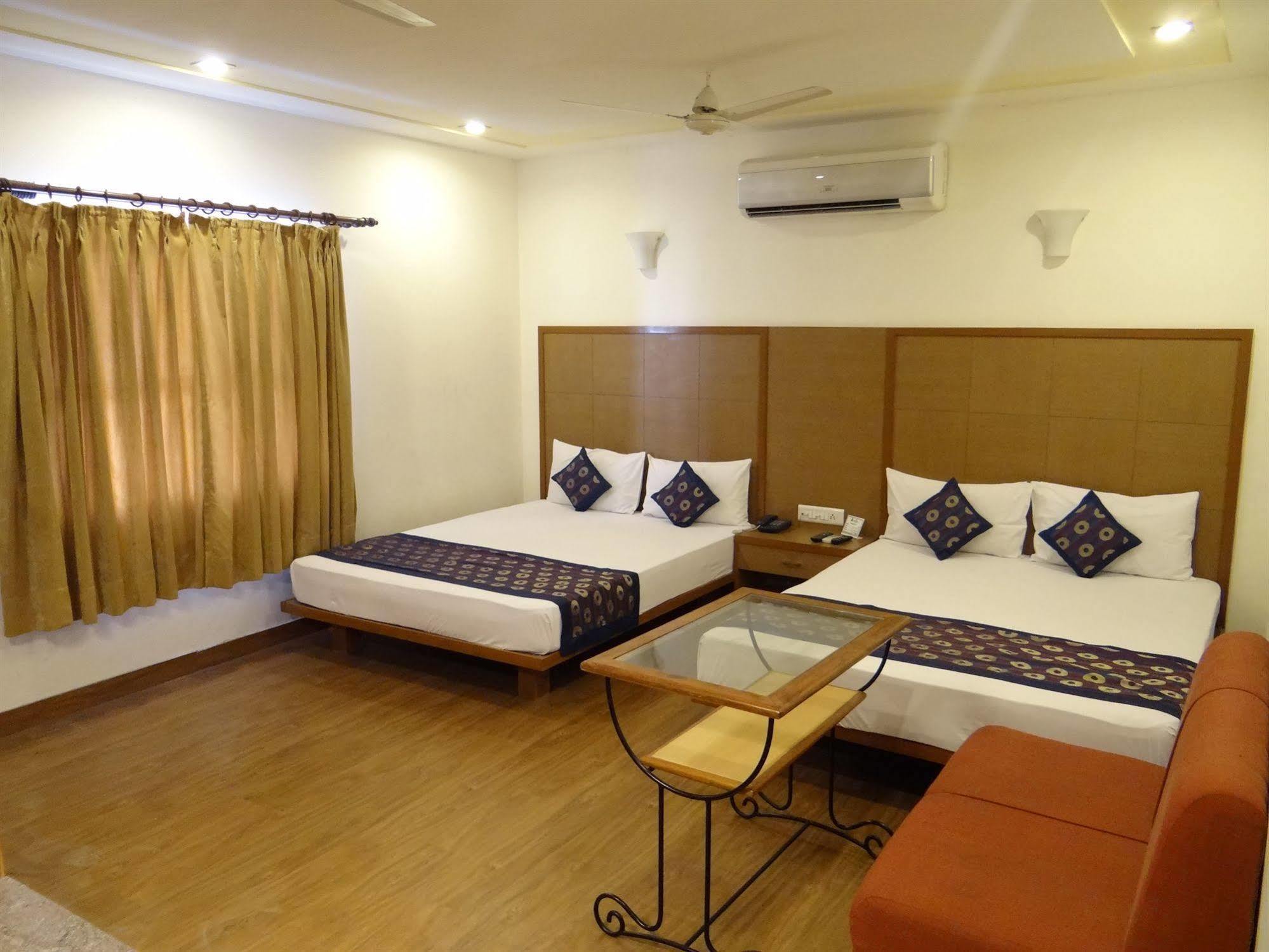 Ratnawali - A Vegetarian Heritage Hotel 斋浦尔 外观 照片